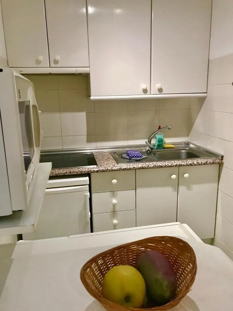 Altamira 80 - Studio Адехе Апартаменты